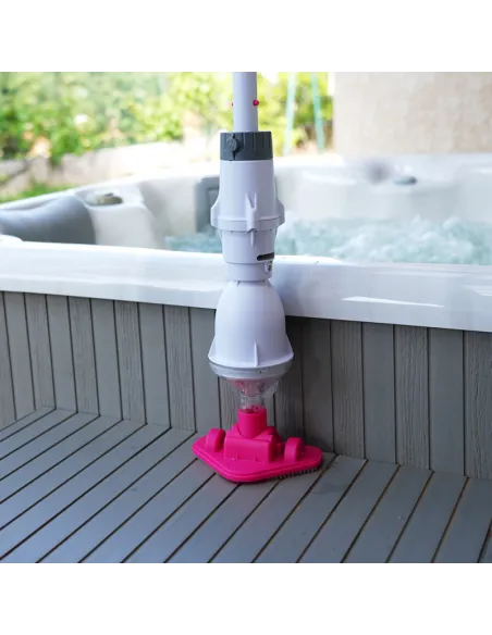 Odkurzacz akumulatorowy BC02 do basenów i spa do 10 m3 BWT