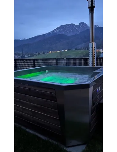 Wanna ogrodowa z piecem wewnętrznym POPRAD