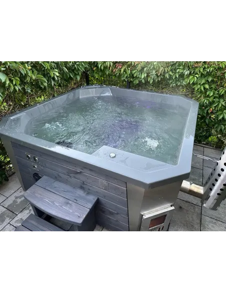 Wanna ogrodowa POPRAD H jacuzzi z piecem na drewno i grzałką. Wanna hybrydowa.