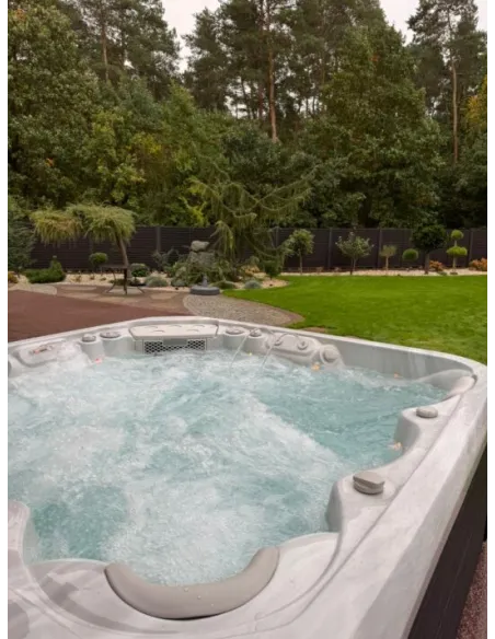 Wanna SPA jacuzzi CLASSIC 5 osób 63 dysze VOUGE