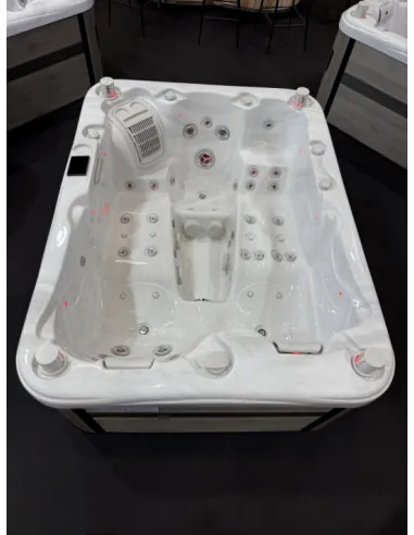 Wanna SPA jacuzzi Elite Verona 3 osoby 49 dysz