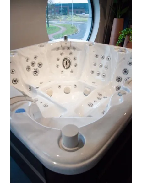 Wanna SPA jacuzzi Elite Riviera 6 osób 79 dysz